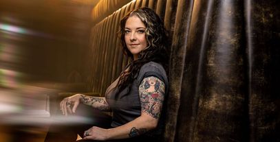 Ashley_McBryde_Press_1180_600_80_c1.jpg Ashley_McBryde_Press_1180_600_80_c1.jpg