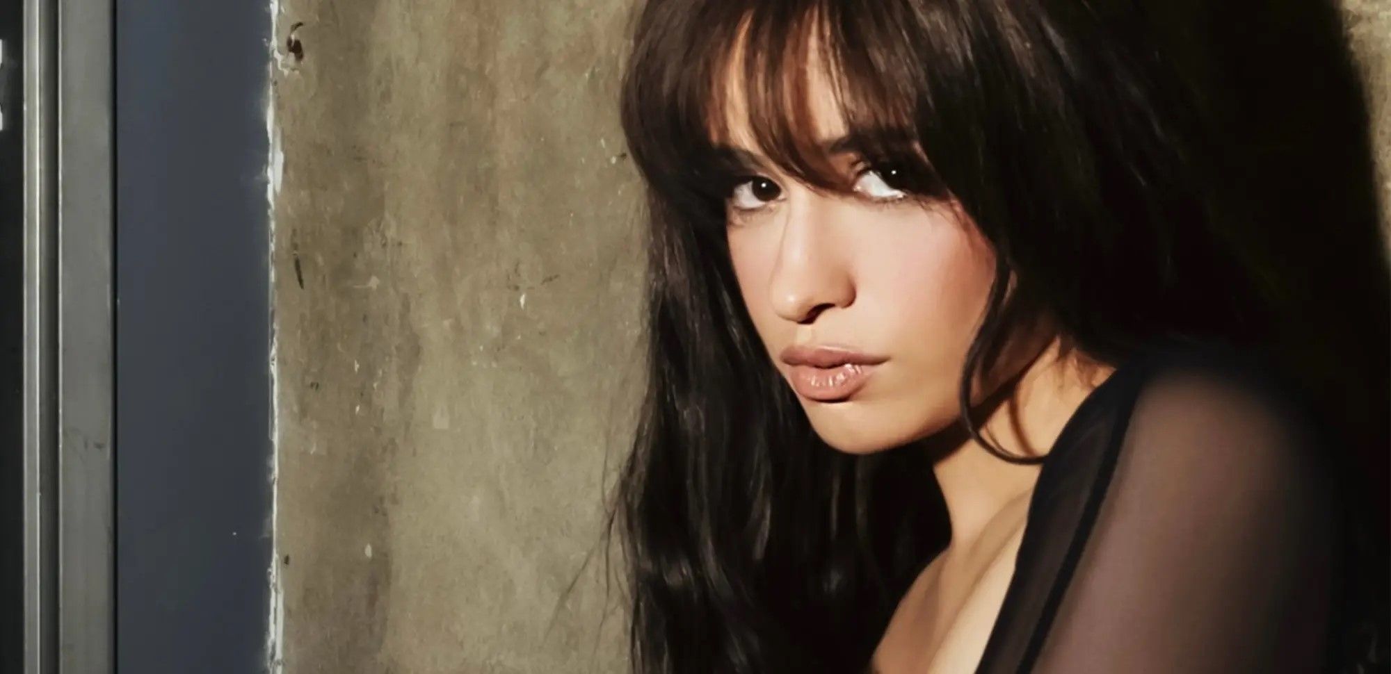 Camilla_Cabello_2600x1260_webp_e087d98c2a4d38156b8a8c372533bad9.jpg