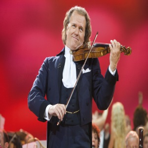 Andre Rieu 2016 (300 x 300).jpg Andre Rieu 2016 (300 x 300).jpg
