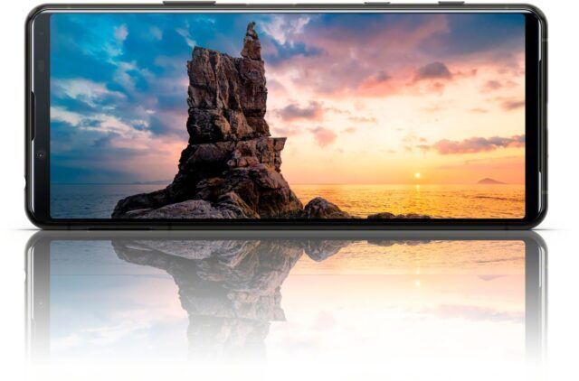 Sony-Xperia-5-II-Official_2-640x422